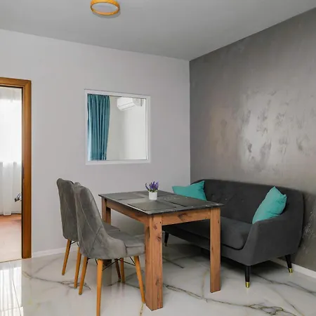 Apartament Stylish 1 Bedroom - Quiet & Comfortable Sofia