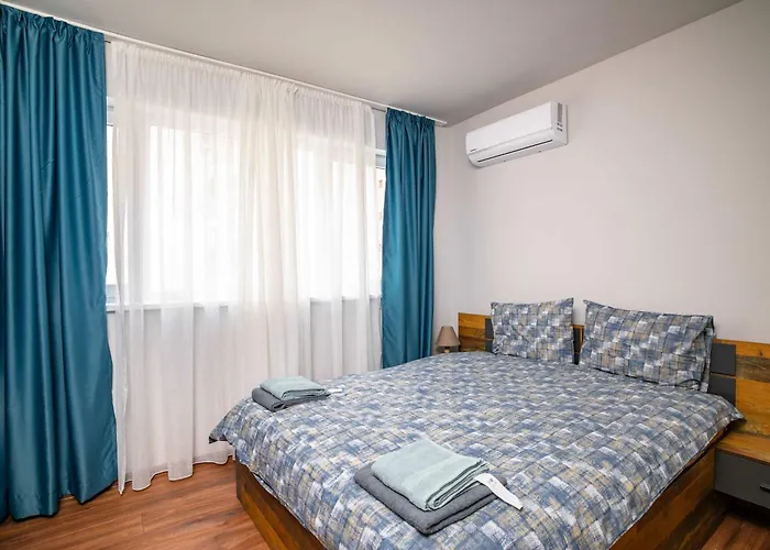 Stylish 1 Bedroom - Quiet & Comfortable شقة *